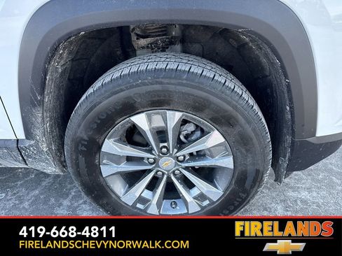 New 2026 Chevrolet Equinox LT w/ Convenience Package II image 19