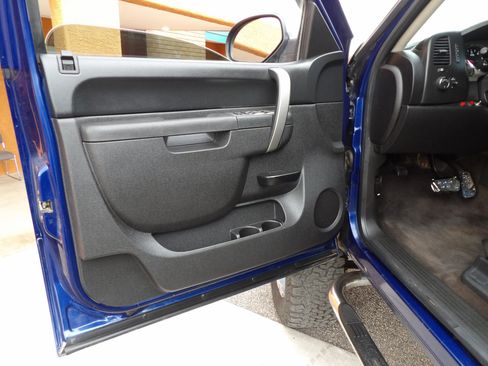 Used 2013 GMC Sierra 1500 SLE w/ Power Tech Package image 13