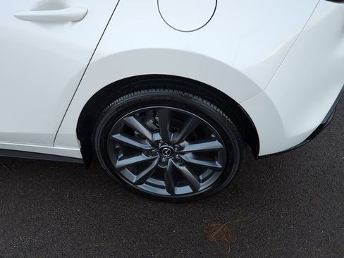 Certified 2024 MAZDA MAZDA3 s image 10