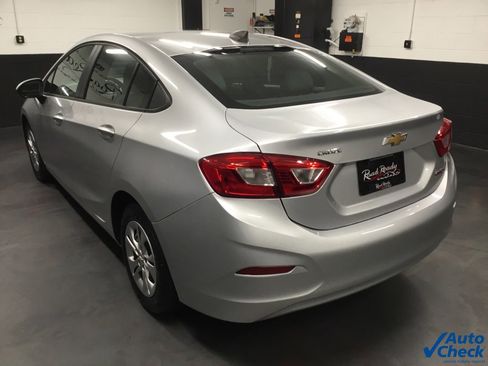 Used 2019 Chevrolet Cruze LS w/ LS Fleet Convenience Package image 7