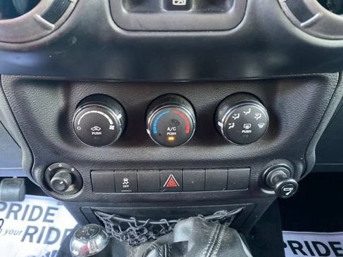 Used 2016 Jeep Wrangler Unlimited Sport w/ Quick Order Package 23S AWD/4WD image 11