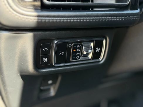 Used 2023 Lincoln Nautilus Reserve w/ Equipment Group 201A image 29