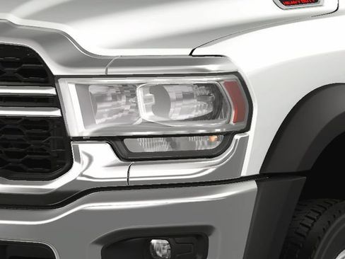 New 2023 RAM 4500 Tradesman RWD image 11