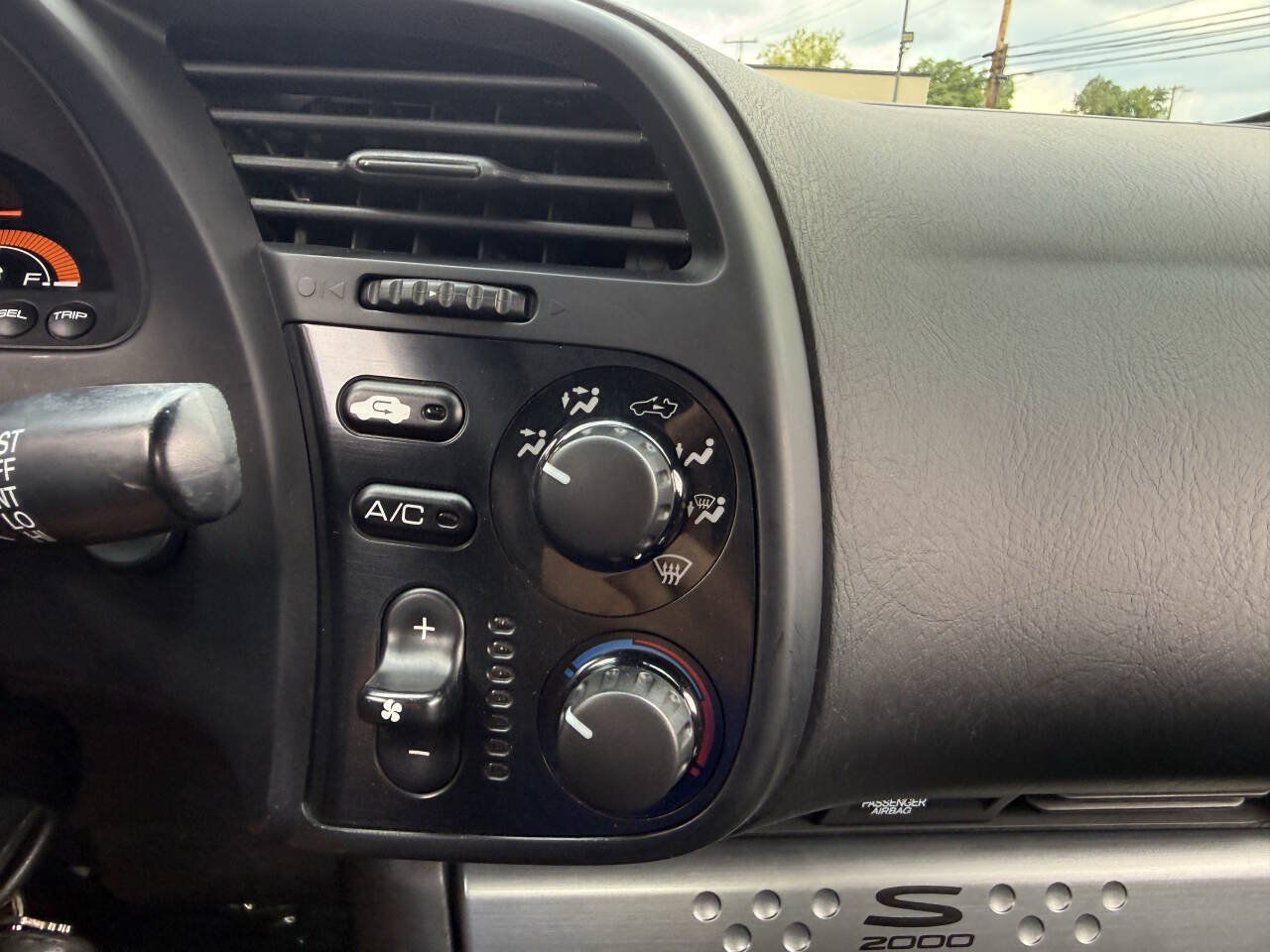 Used 2007 Honda S2000 image 25
