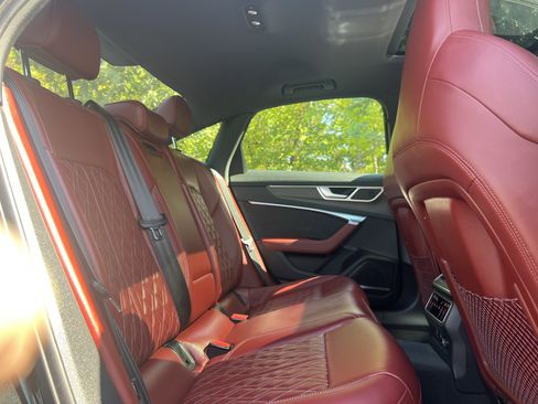 Used 2022 Audi S6 Premium Plus image 27