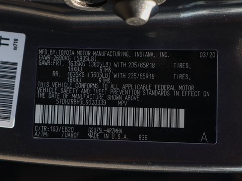 Used 2020 Toyota Highlander XLE image 52