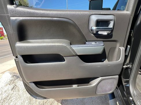 Used 2016 Chevrolet Silverado 2500 LT w/ LT Convenience Package image 20