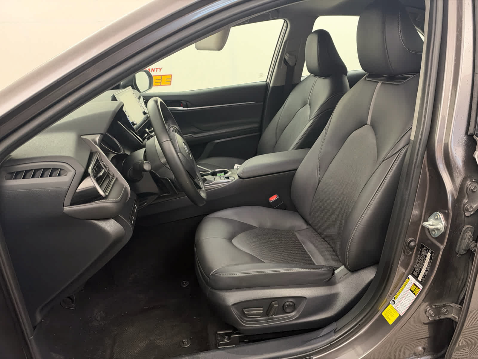 Used 2024 Toyota Camry XSE FWD image 14