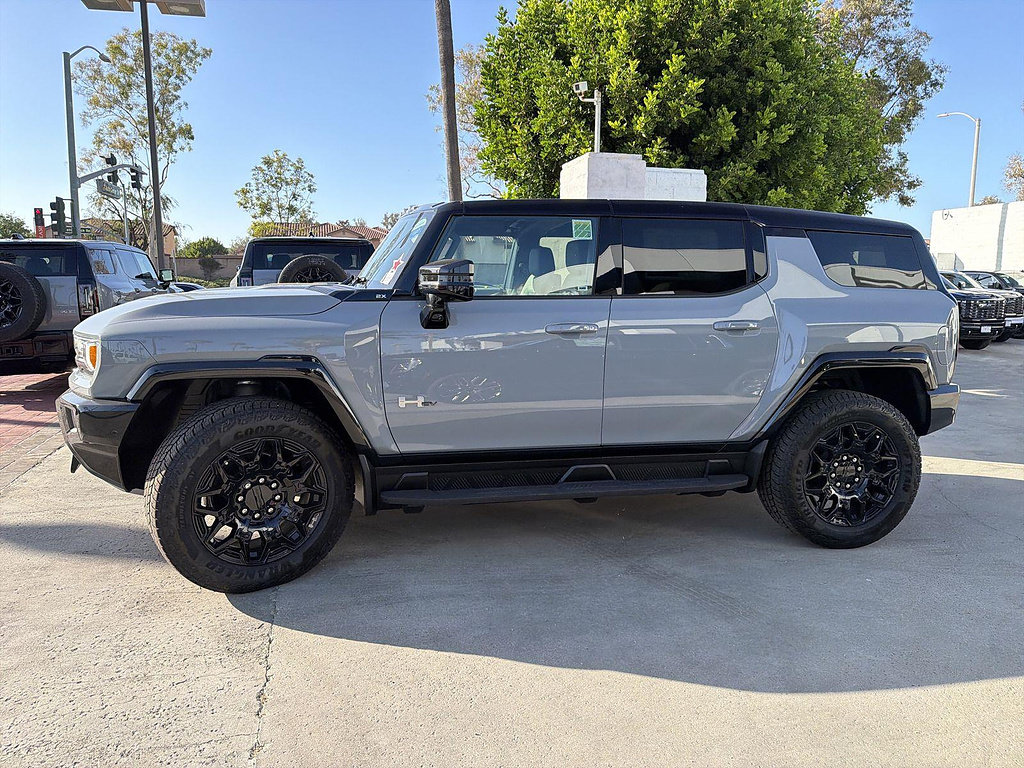 New 2026 GMC Hummer EV SUV AWD/4WD image 9