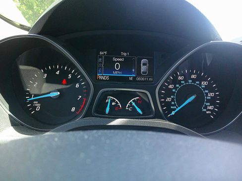 Used 2015 Ford Escape Titanium AWD/4WD image 11
