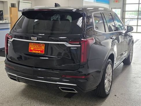 Used 2024 Cadillac XT6 Premium Luxury AWD/4WD image 8