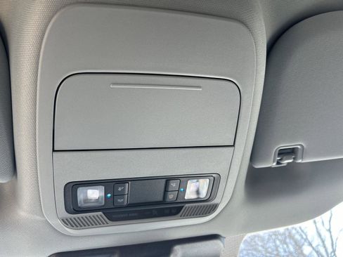 New 2025 Ford F150 XLT w/ Equipment Group 301A Standard image 16