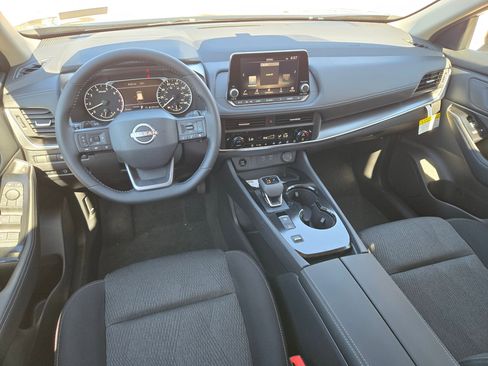New 2026 Nissan Rogue SV w/ Cold Weather Package FWD image 12