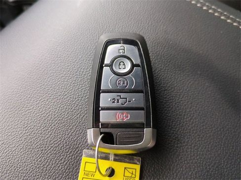 Certified 2022 Ford F150 XLT w/ Equipment Group 302A High image 29