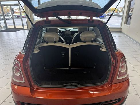 Used 2011 MINI Cooper S image 37