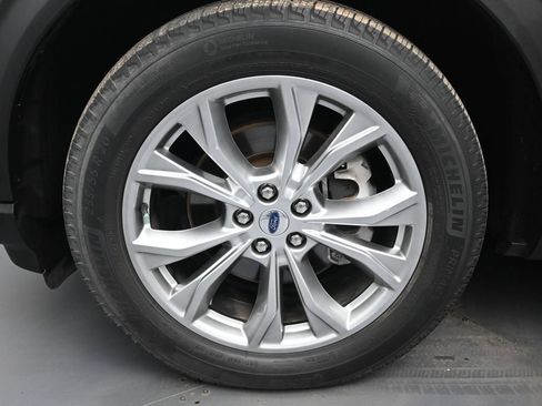 Used 2020 Ford Explorer Limited AWD/4WD image 40