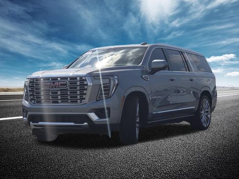 New 2026 GMC Yukon XL Denali w/ Denali Reserve Package AWD/4WD image 18