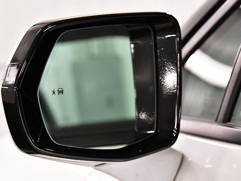 Used 2023 Chevrolet Blazer LT AWD/4WD image 12