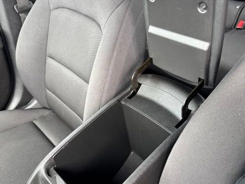 Used 2023 Chevrolet Malibu LT FWD image 24