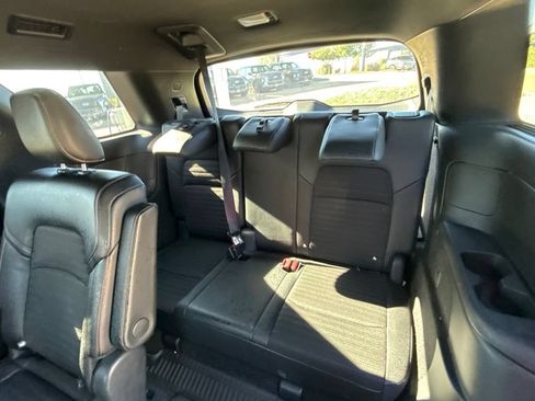 Used 2024 Nissan Pathfinder Rock Creek AWD/4WD image 27