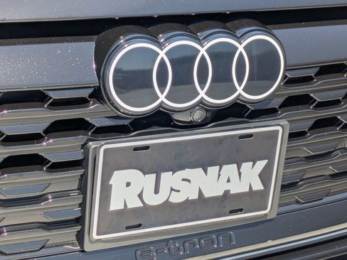 Used 2024 Audi Q8 e-tron Premium AWD/4WD image 26