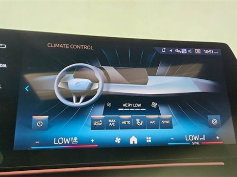 Used 2024 BMW X1 xDrive28i w/ Premium Package image 46