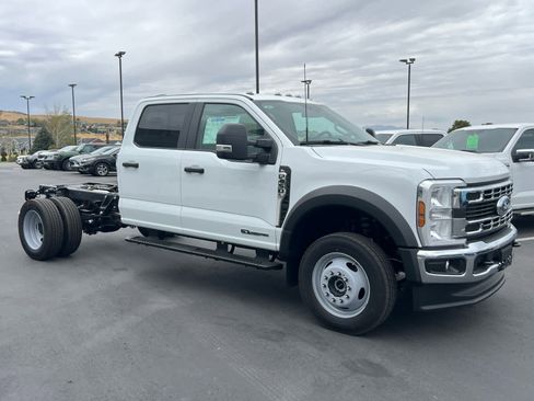 New 2026 Ford F450 XL w/ XL Chrome Package image 5
