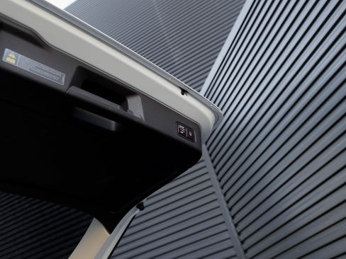 Used 2016 Mercedes-Benz GLE 300d 4MATIC image 22