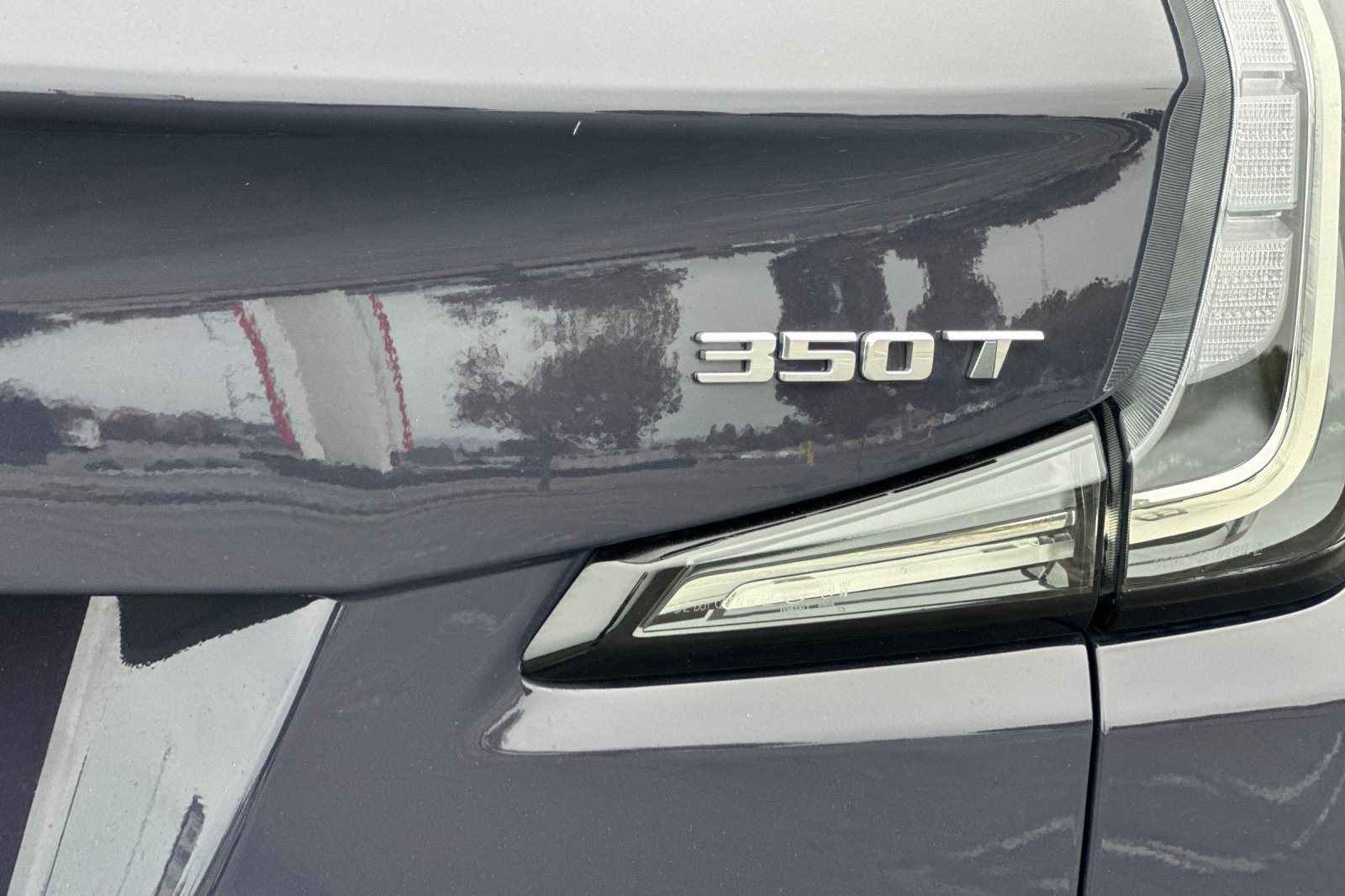 Used 2024 Cadillac XT4 Sport AWD/4WD image 52
