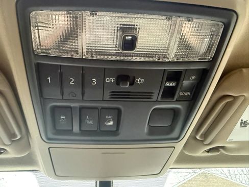 Used 2013 Toyota 4Runner SR5 w/ Convenience Pkg AWD/4WD image 18