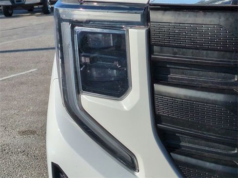Used 2023 GMC Sierra 1500 Pro image 10