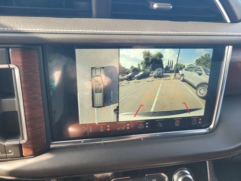 Used 2024 GMC Yukon XL Denali Ultimate AWD/4WD image 22