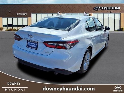 Used 2024 Toyota Camry LE image 4