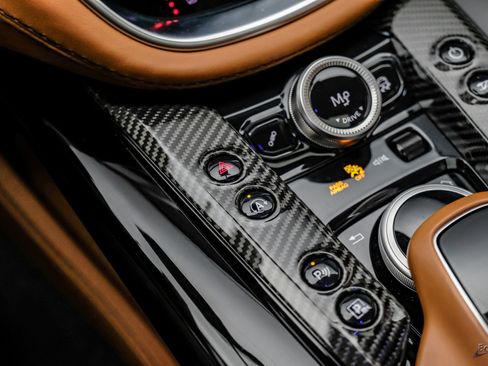 Used 2023 Aston Martin DBX 707 image 65