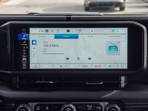 Certified 2025 Jeep Wrangler Unlimited Rubicon image 13