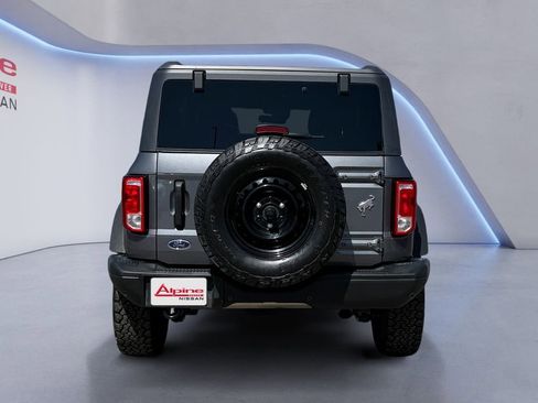 Used 2022 Ford Bronco Black Diamond image 4