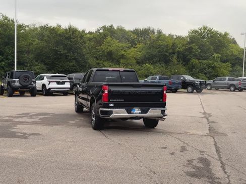 Used 2023 Chevrolet Silverado 1500 LT RWD image 7
