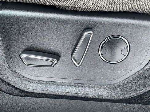 Used 2018 Ford F150 XLT w/ Equipment Group 302A Luxury image 10