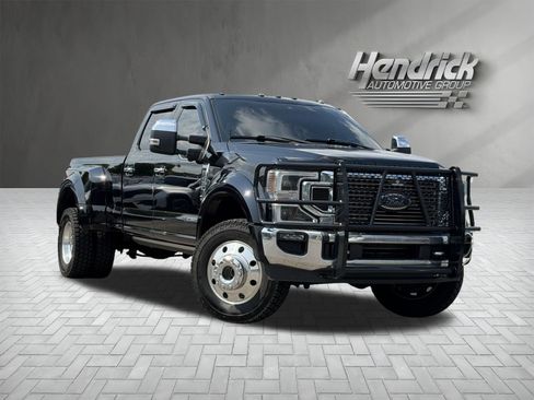 Used 2022 Ford F450 King Ranch w/ King Ranch Ultimate Package AWD/4WD image 2
