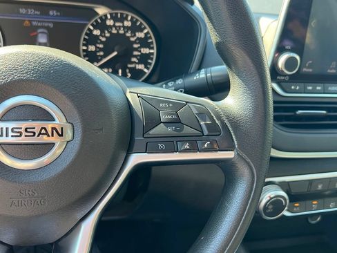 Used 2019 Nissan Altima 2.5 S FWD image 19