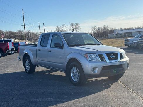 Used 2017 Nissan Frontier SV w/ SV Value Truck Package image 7