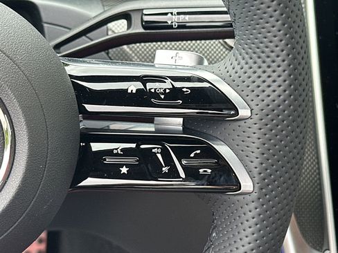 New 2026 Mercedes-Benz CLE 300 4MATIC Cabriolet image 25