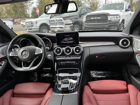 Used 2015 Mercedes-Benz C 300 Sedan image 2
