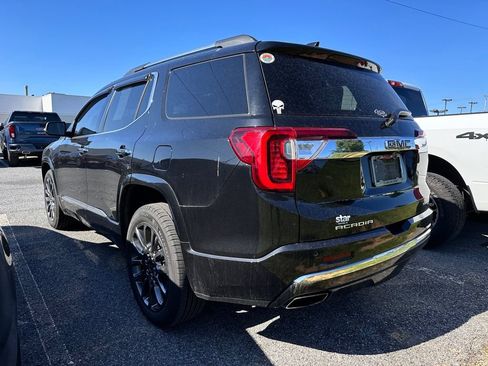 Used 2022 GMC Acadia Denali w/ Black Diamond Edition AWD/4WD image 3