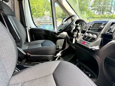 Used 2021 RAM ProMaster 2500 image 19