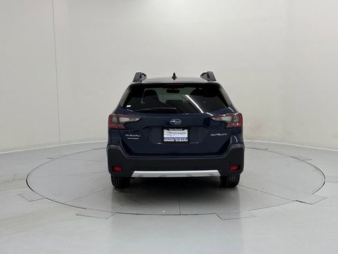 Used 2024 Subaru Outback Limited image 5