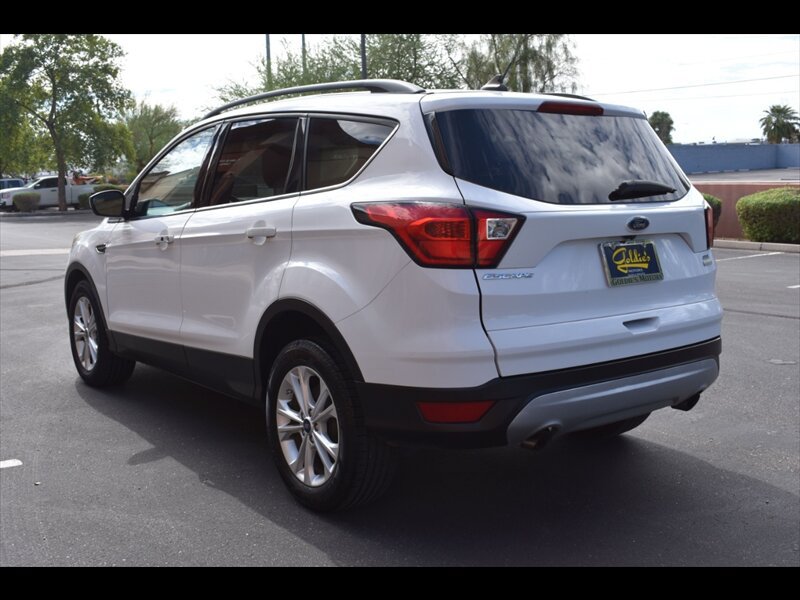 Used 2019 Ford Escape SEL FWD image 6