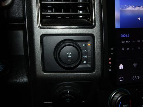 Used 2018 Ford F150 Raptor w/ Equipment Group 802A Luxury AWD/4WD image 17