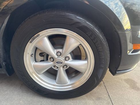 Used 2007 Ford Mustang GT image 23