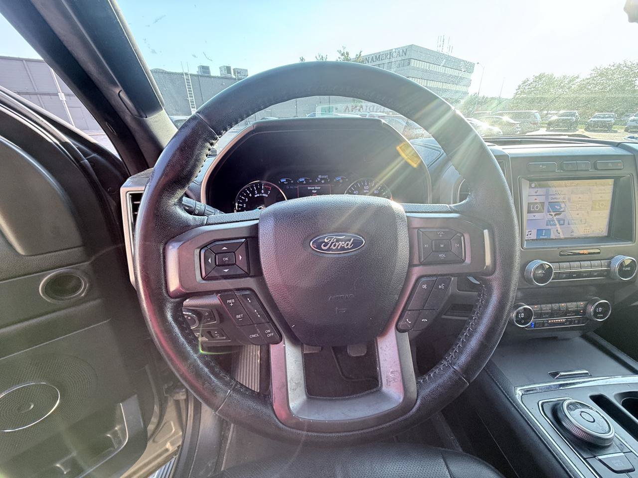 Used 2019 Ford Expedition XLT w/ Equipment Group 202A RWD image 15